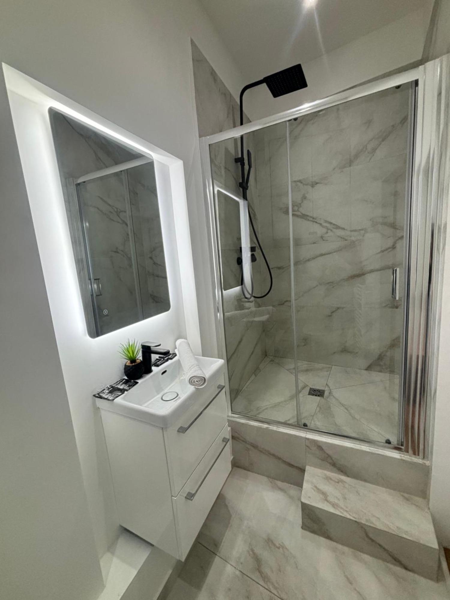 Marais - Modern Apartment باريس المظهر الخارجي الصورة
